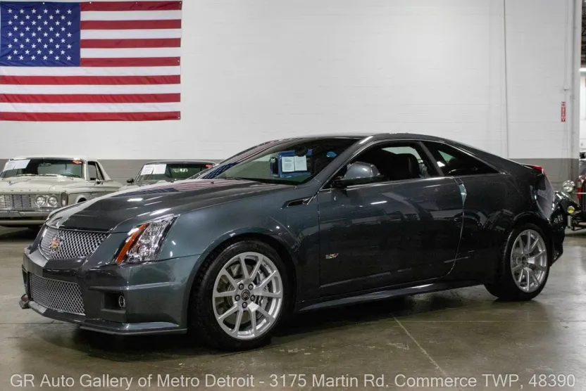 2011 Cadillac CTS V photo 1