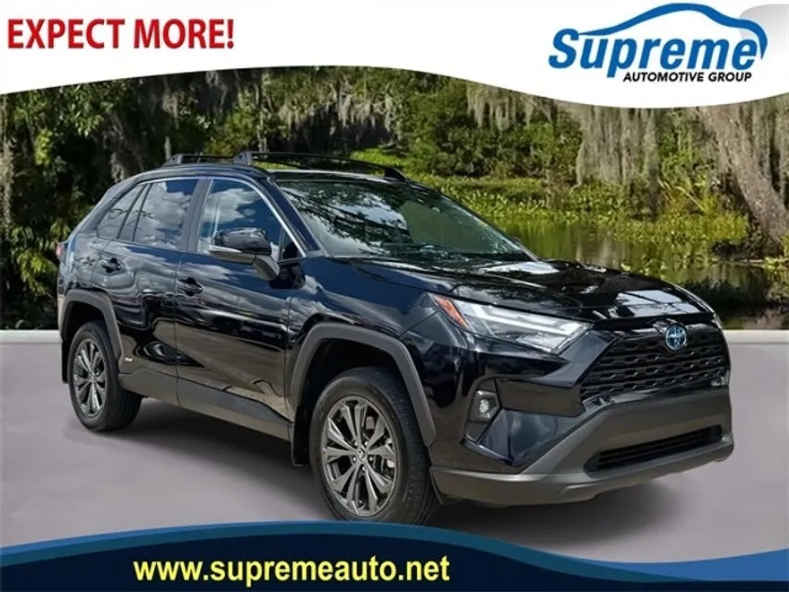 2024 Toyota RAV4 Hybrid XLE Premium photo 1