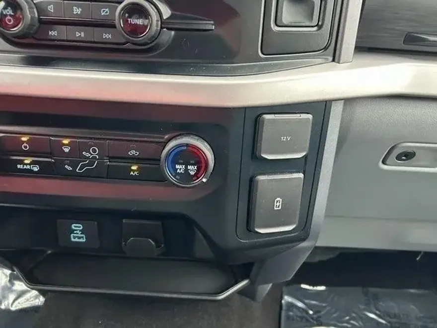 2023 Ford F-150 XLT photo 15