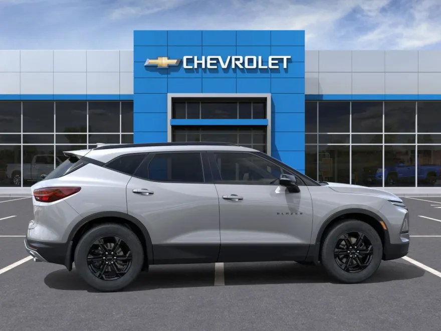 2025 Chevrolet Blazer 3LT photo 1