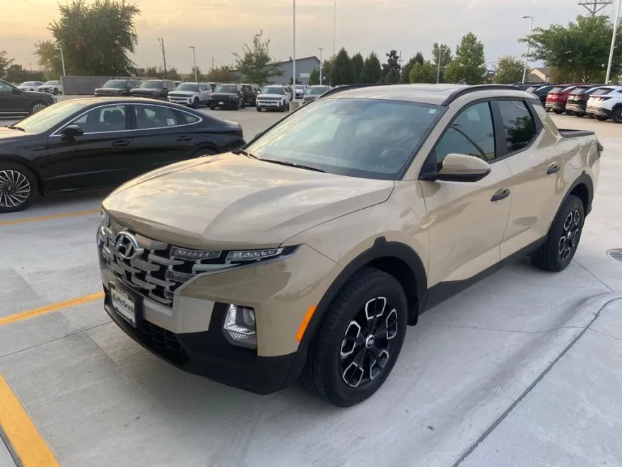 2023 Hyundai Santa Cruz SEL photo 1