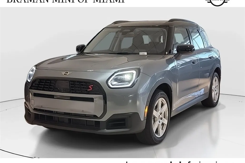 2025 Mini Countryman S photo 1