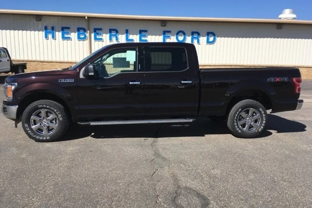 2020 Ford F-150 XLT photo 1