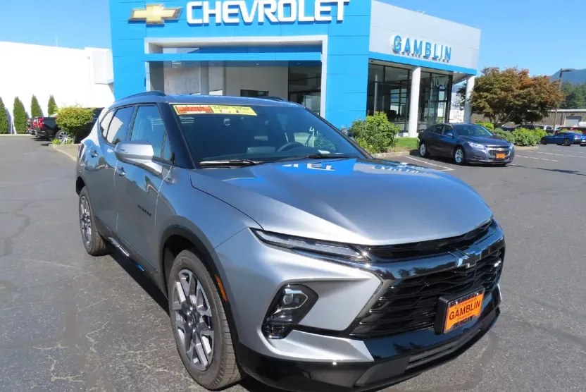 2025 Chevrolet Blazer RS photo 1