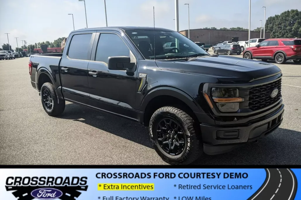 2025 Ford F-150 STX photo 1