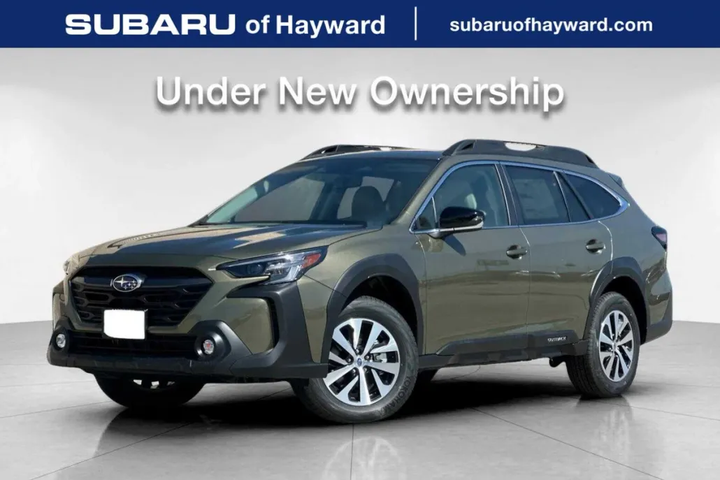 2025 Subaru Outback Premium photo 1
