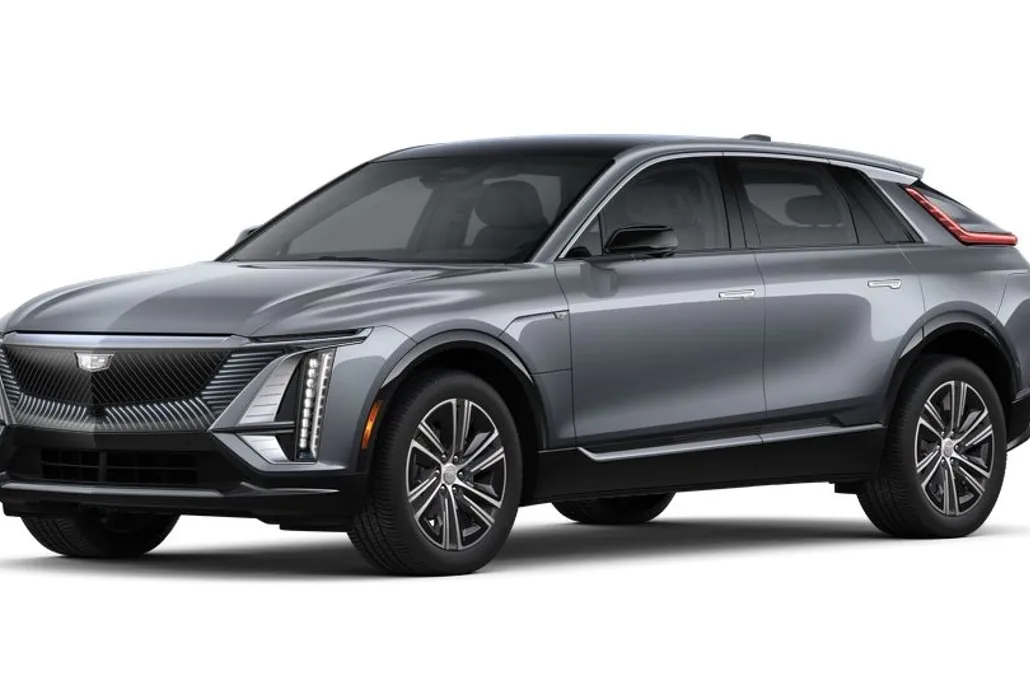 2023 Cadillac Lyriq Luxury photo 1