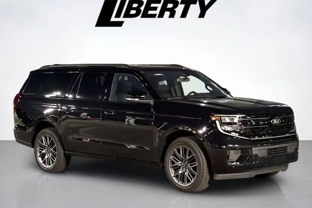 2025 Ford Expedition MAX Platinum photo 1