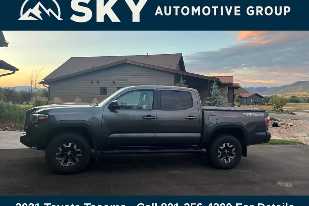 2021 Toyota Tacoma TRD Off-Road V6 4x4 SR photo 1