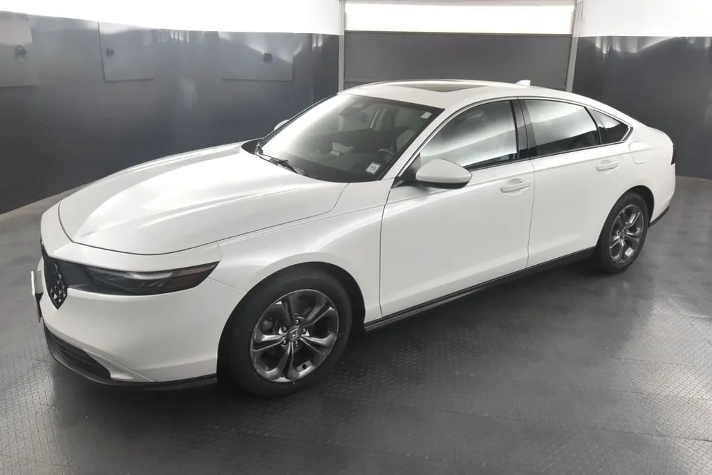 2024 Honda Accord EX photo 1
