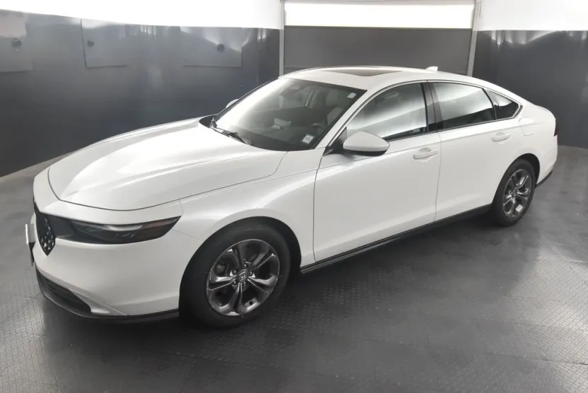 2024 Honda Accord EX photo 1