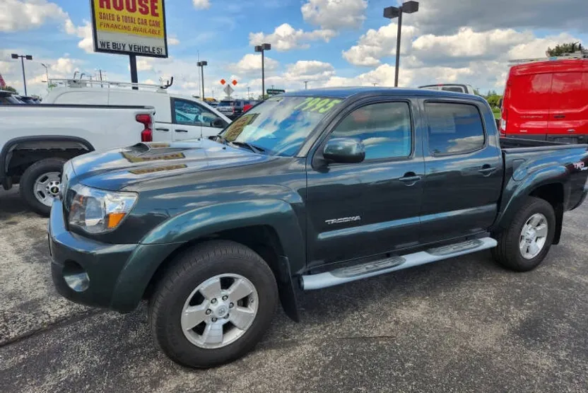2009 Toyota Tacoma V6 photo 1