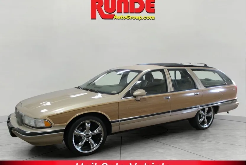 1994 Buick Roadmaster photo 1