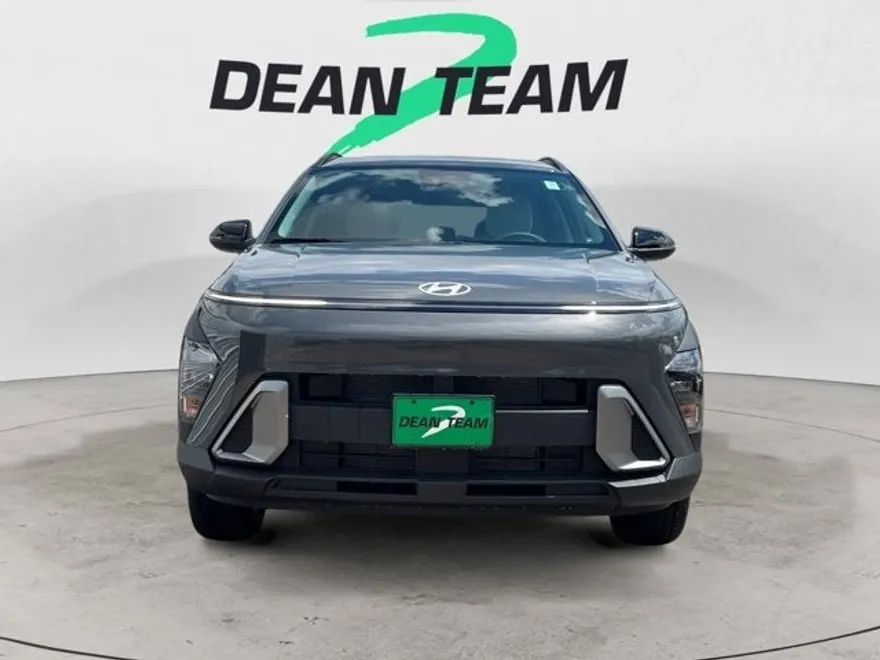 2026 Hyundai Kona SEL photo 1