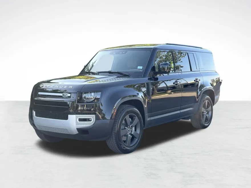 2025 Land Rover Defender 130 S photo 1