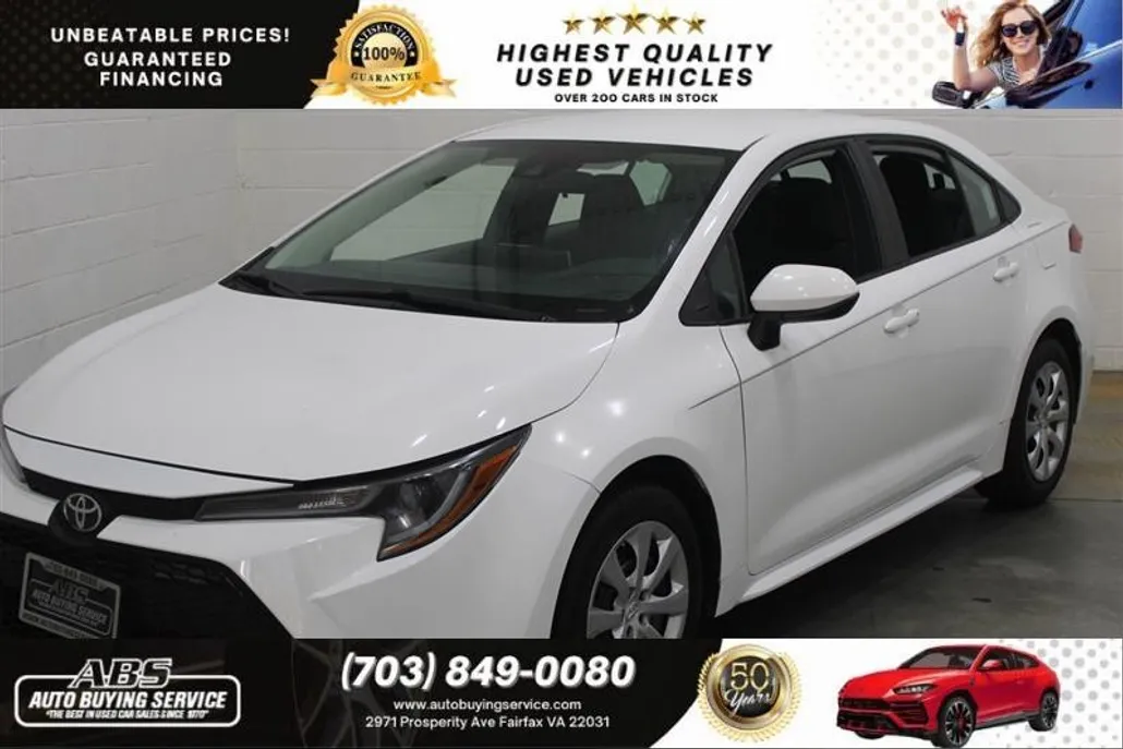 2020 Toyota Corolla LE photo 1
