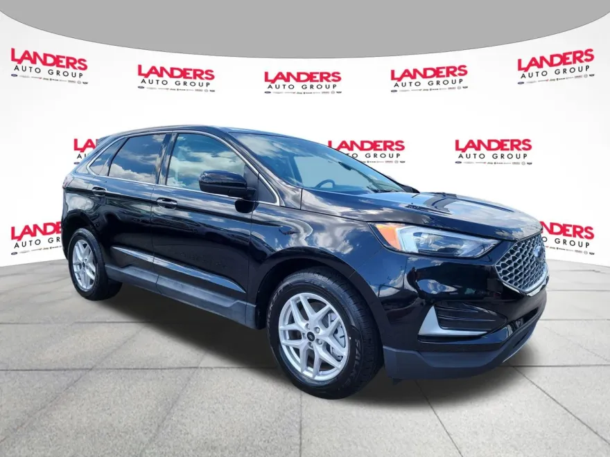 2024 Ford Edge SEL photo 1