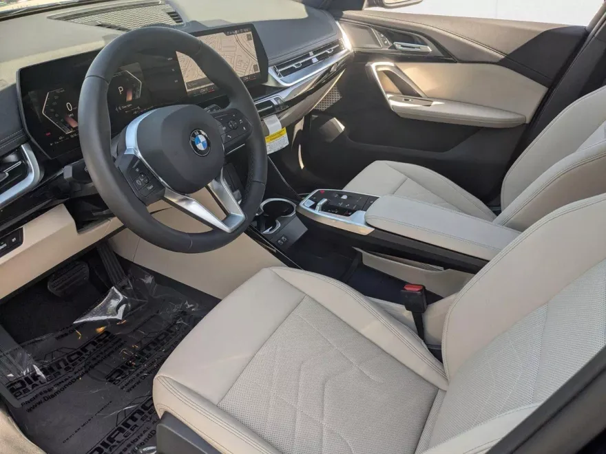 2025 Bmw X1 XDrive28i photo 1