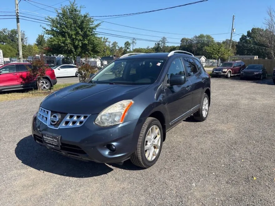 2013 Nissan Rogue SV SL photo 1