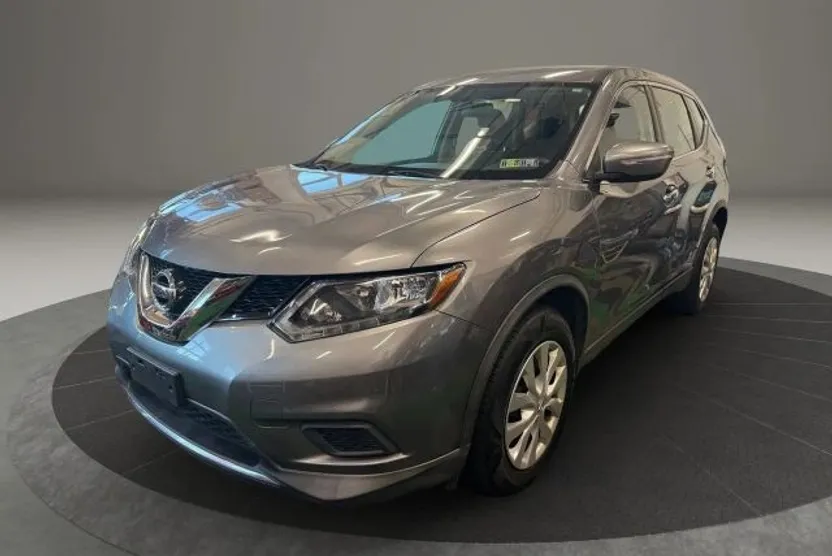 2015 Nissan Rogue photo 1