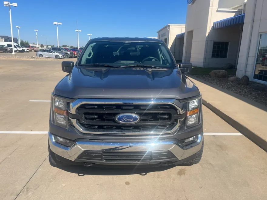 2023 Ford F-150 XLT photo 1