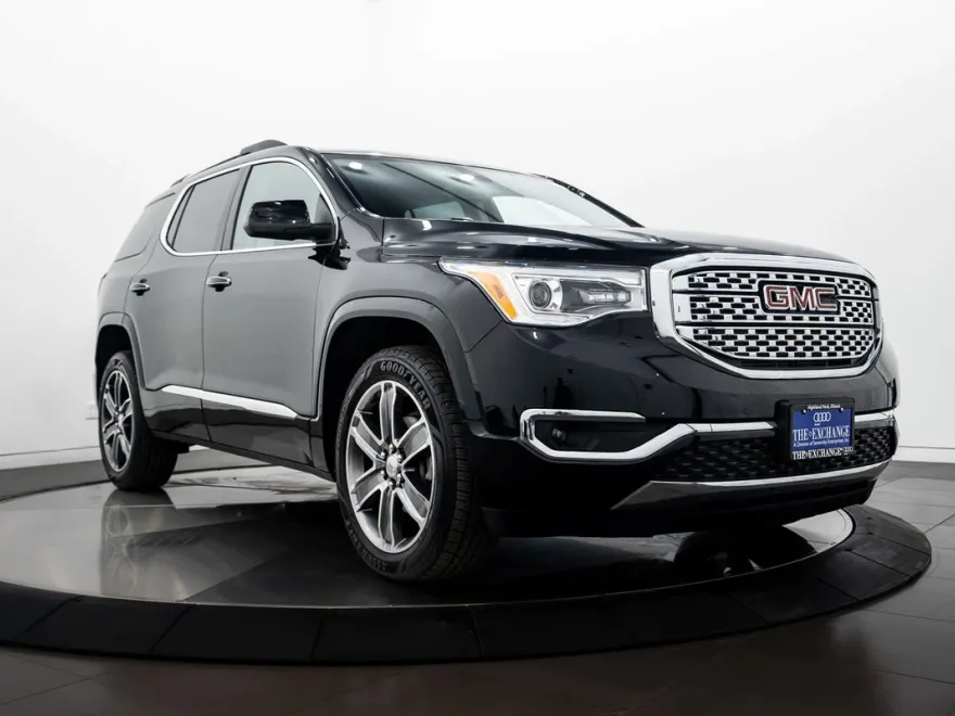 2019 Gmc Acadia Denali photo 1
