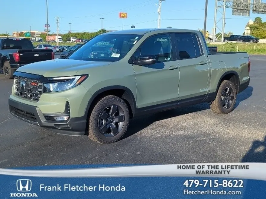 2026 Honda Ridgeline TrailSport photo 1