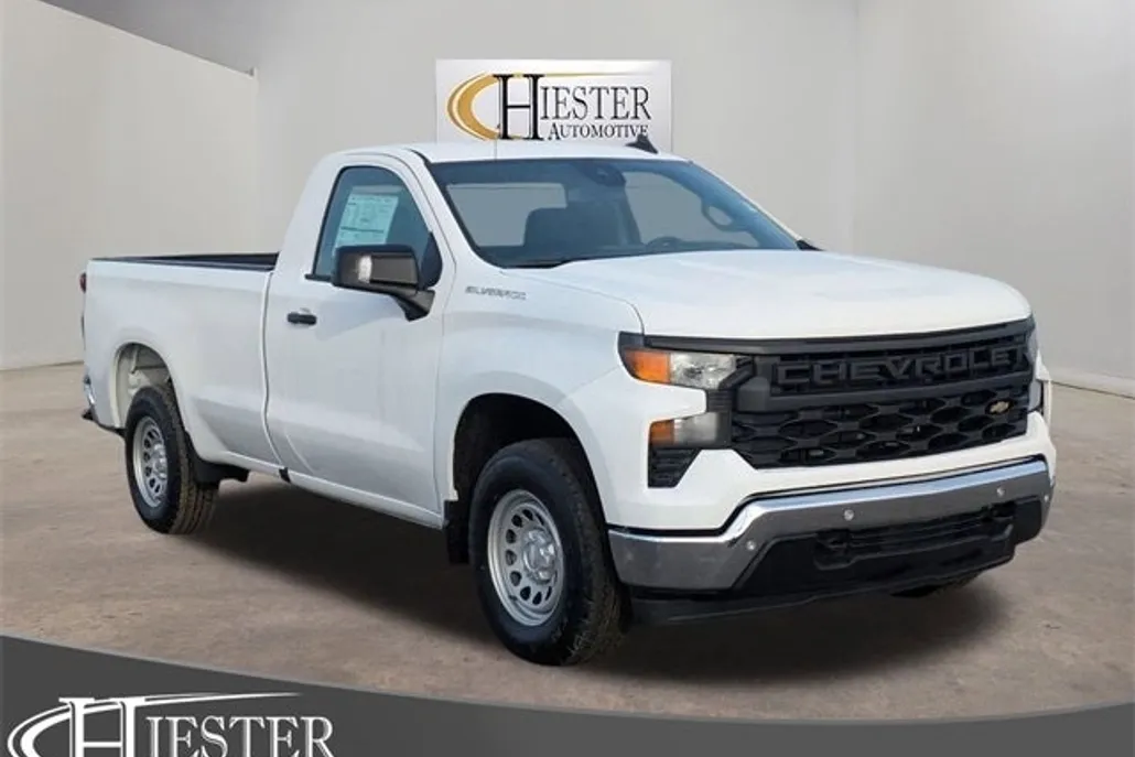 2025 Chevrolet Silverado 1500 photo 1