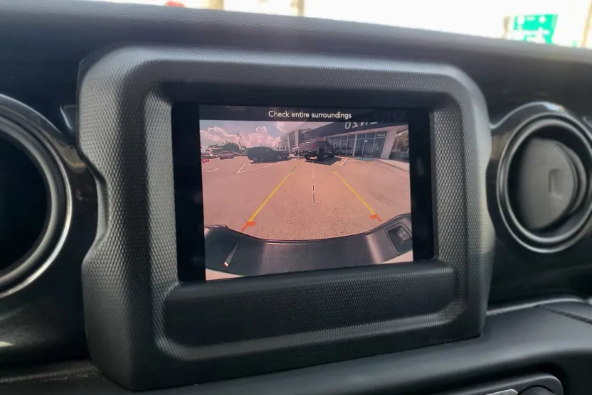 2020 Jeep Gladiator Altitude photo 1