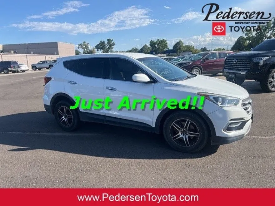 2017 Hyundai Santa Fe Sport Base photo 1