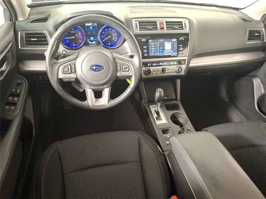2016 Subaru Outback 2.5i Premium photo 1
