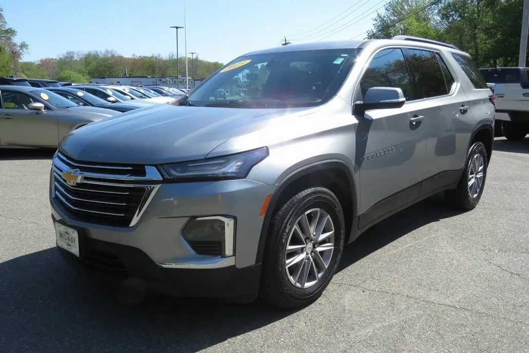 2023 Chevrolet Traverse Cloth photo 1