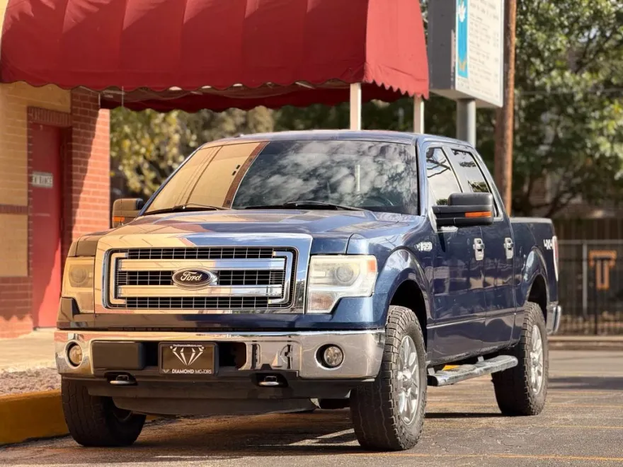 2014 Ford F-150 photo 1