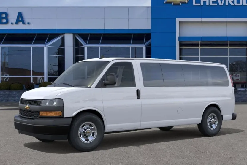 2025 Chevrolet Express Passenger 3500 photo 1