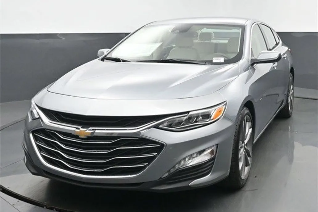 2024 Chevrolet Malibu Premier 2LT photo 1
