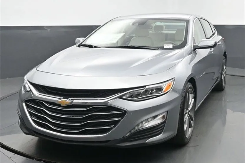 2024 Chevrolet Malibu Premier 2LT photo 1