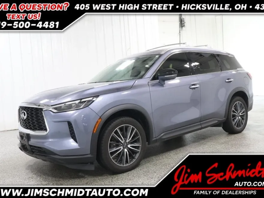 2023 Infiniti QX60 Luxe photo 1