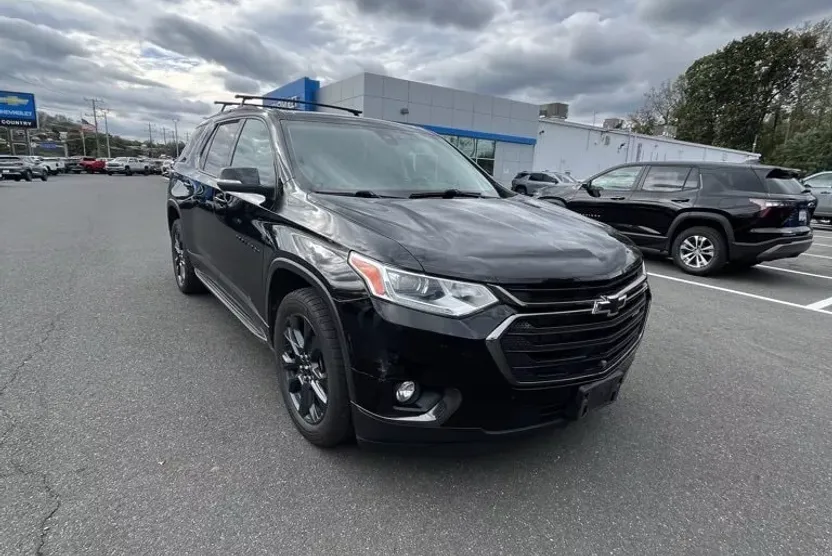 2021 Chevrolet Traverse RS photo 1