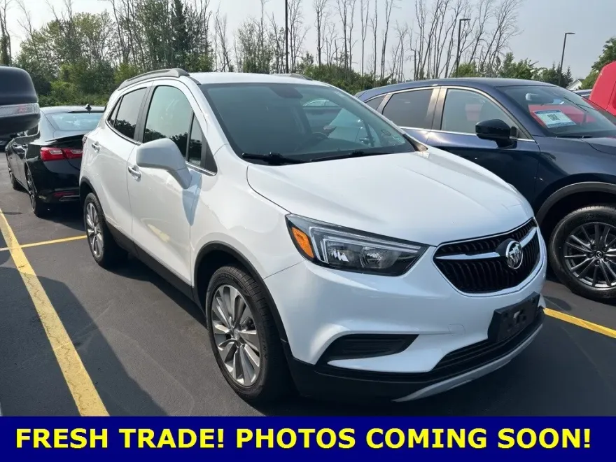 2020 Buick Encore Preferred photo 1
