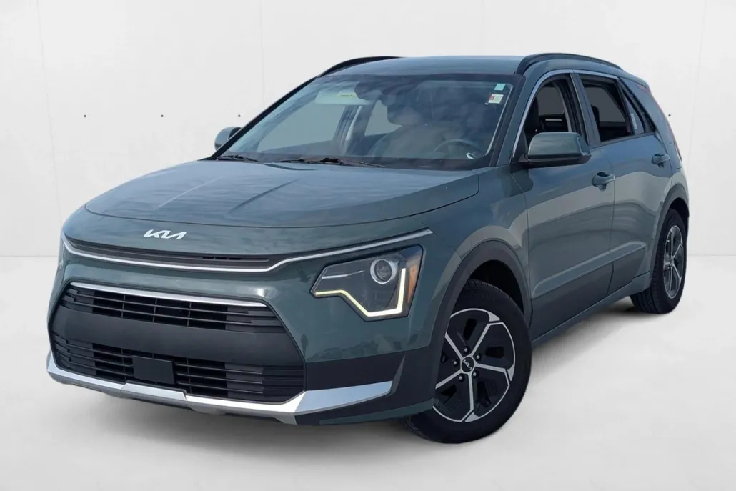 2023 Kia Niro EX photo 1