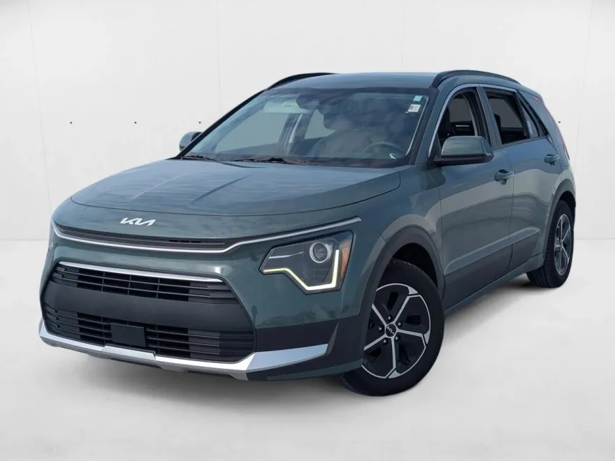 2023 Kia Niro EX photo 1
