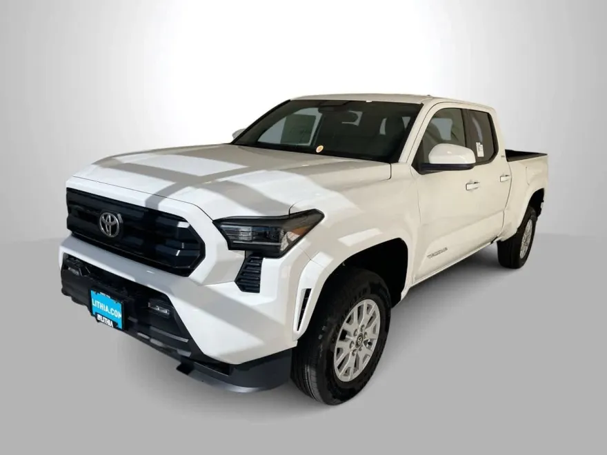 2025 Toyota Tacoma SR5 4x4 Long Bed photo 1