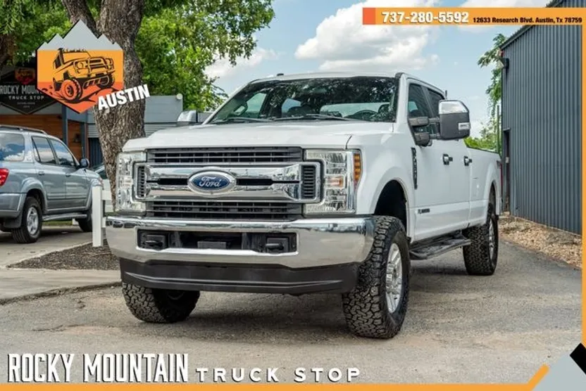 2019 Ford F-250 XL FX4 photo 1