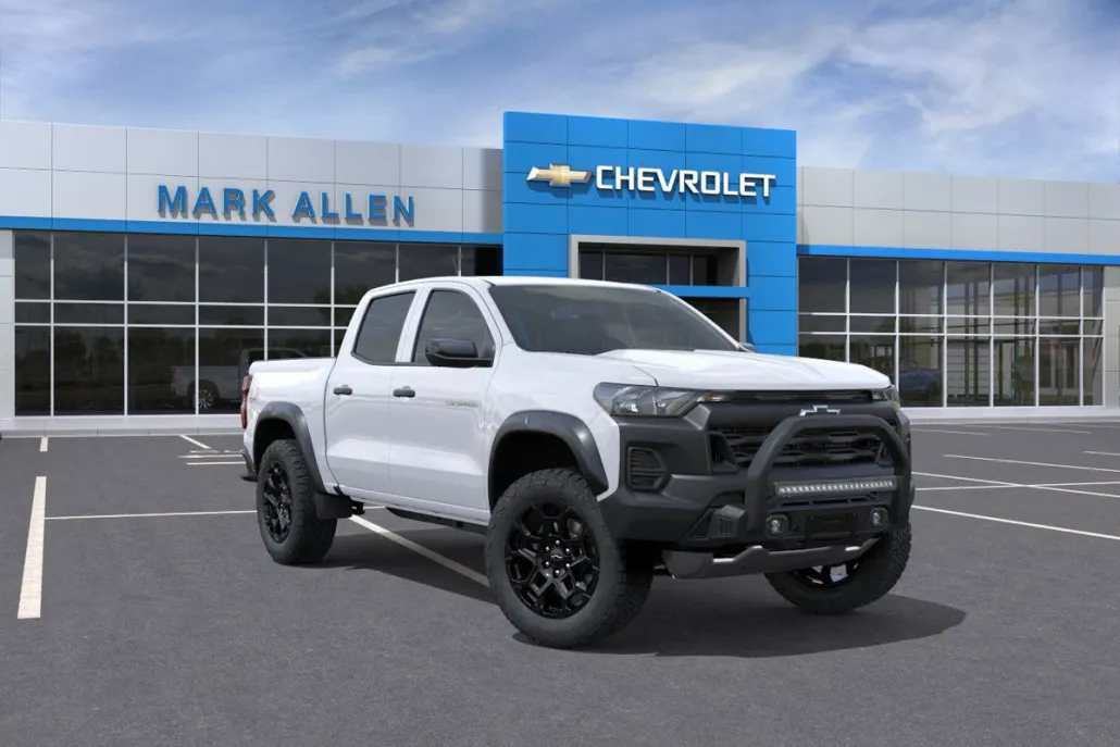 2026 Chevrolet Colorado Trail Boss photo 1