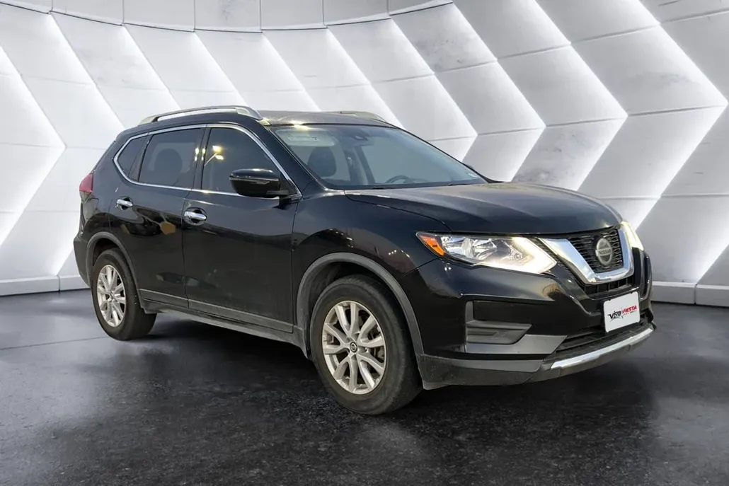 2020 Nissan Rogue S photo 1