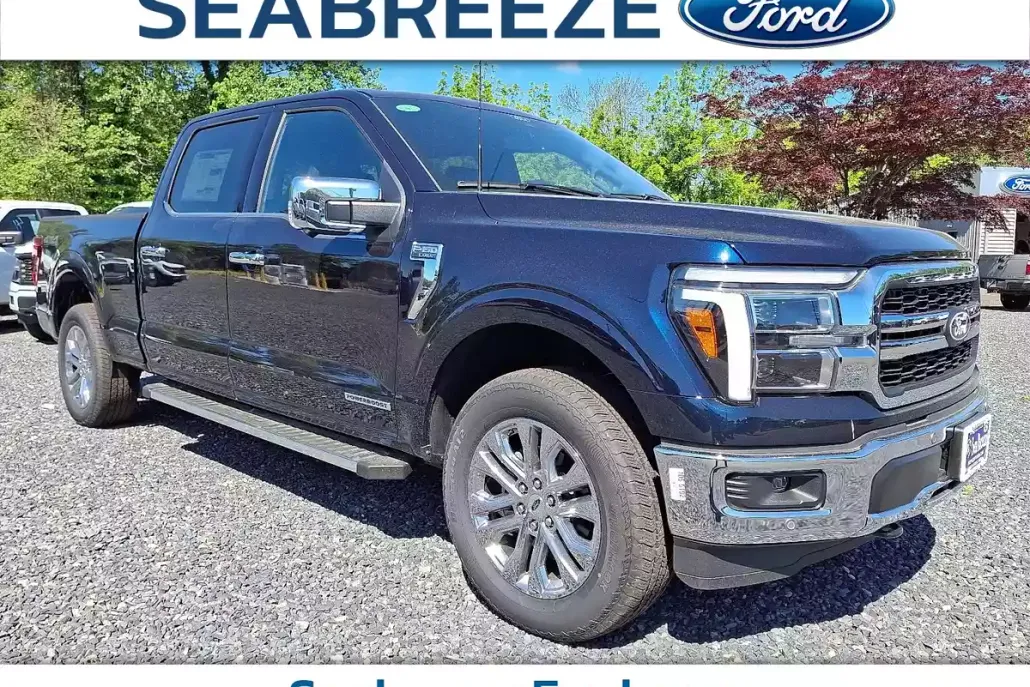 2025 Ford F-150 Lariat photo 1