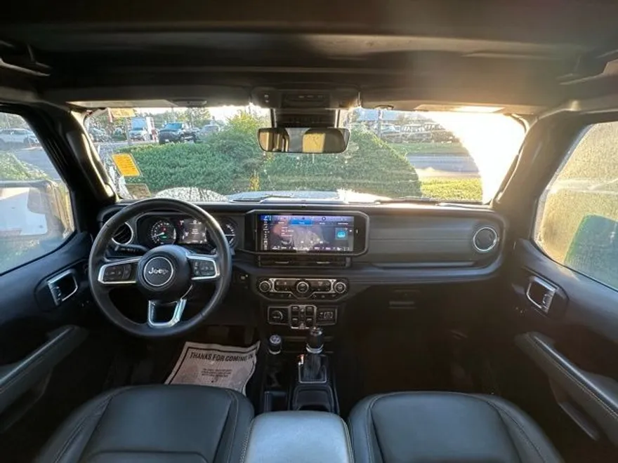 2024 Jeep Wrangler High Altitude 4xe photo 1