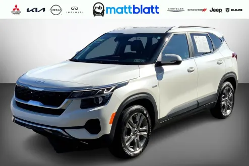 2023 Kia Seltos S photo 1