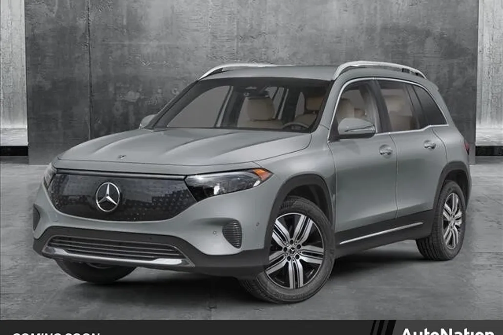 2025 Mercedes Benz EQB 300 4MATIC photo 1