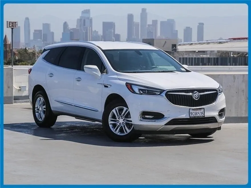 2021 Buick Enclave Essence photo 1